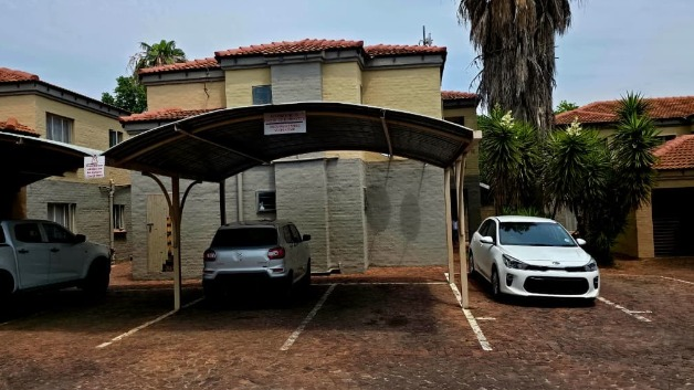 3 Bedroom Property for Sale in Rustenburg Central North West
